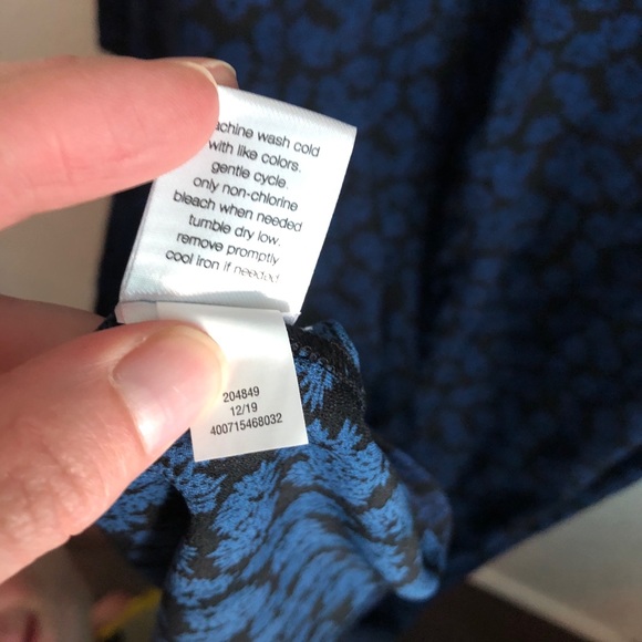 ELIZABETH and James Blue & Black Floral Button Back Maxi Dress L Modest Prairie - Picture 9 of 10